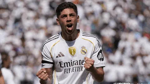 意甲欧冠席位白热化：6队拼抢2名额，尤文有望翻盘，罗马黑马身份待揭晓